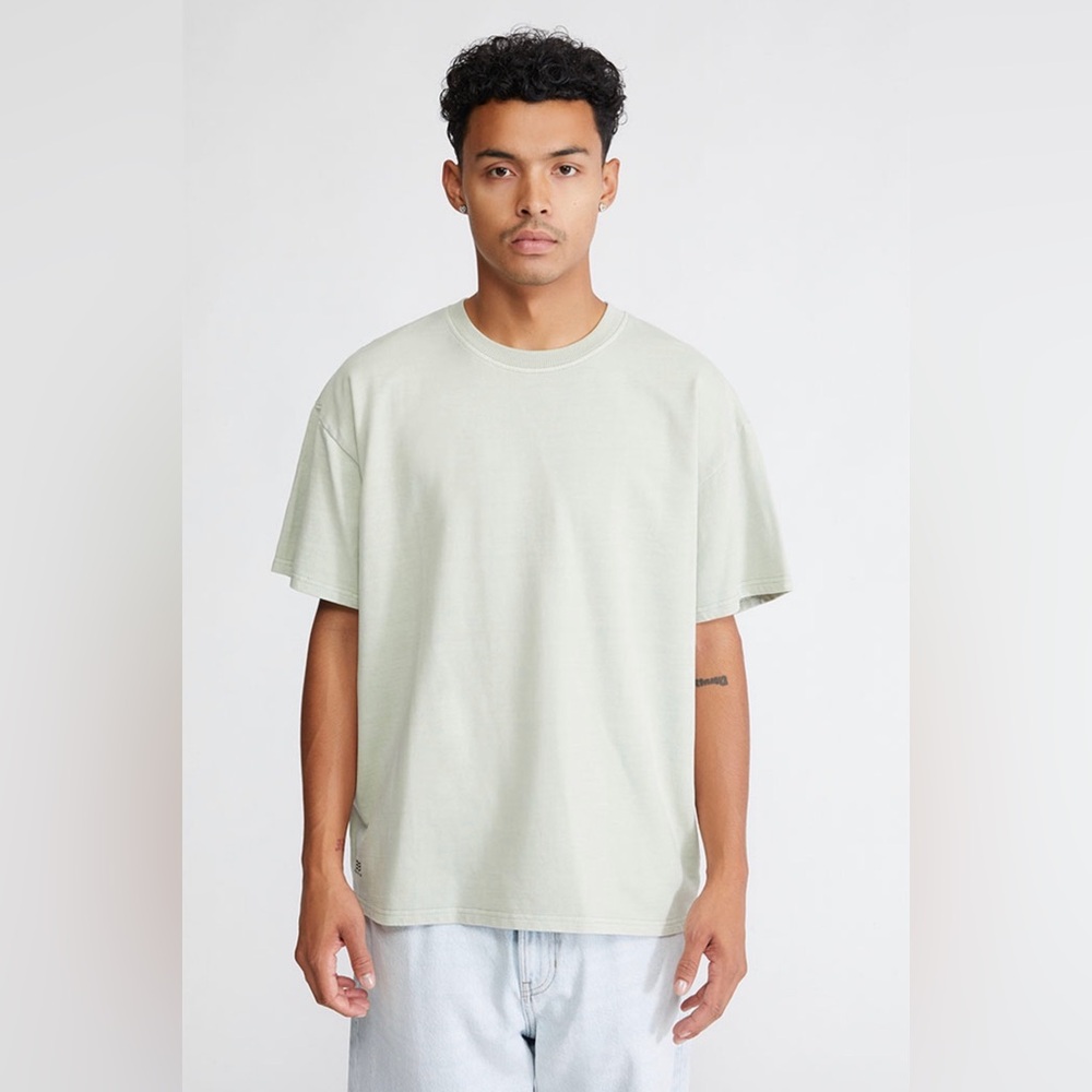 PacSun Light Green Men's Short Sleeve Tee